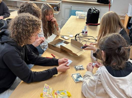 WhatsApp Image 2025-11-26 at 21.59.23