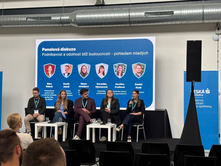 WhatsApp Image 2025-11-10 at 11.36.37